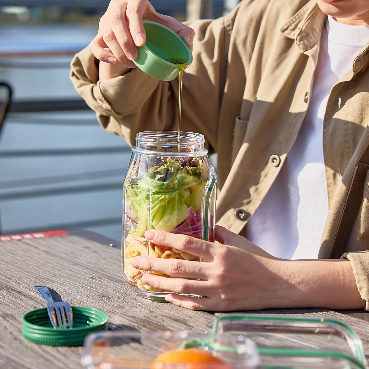 Creative Salad Pod