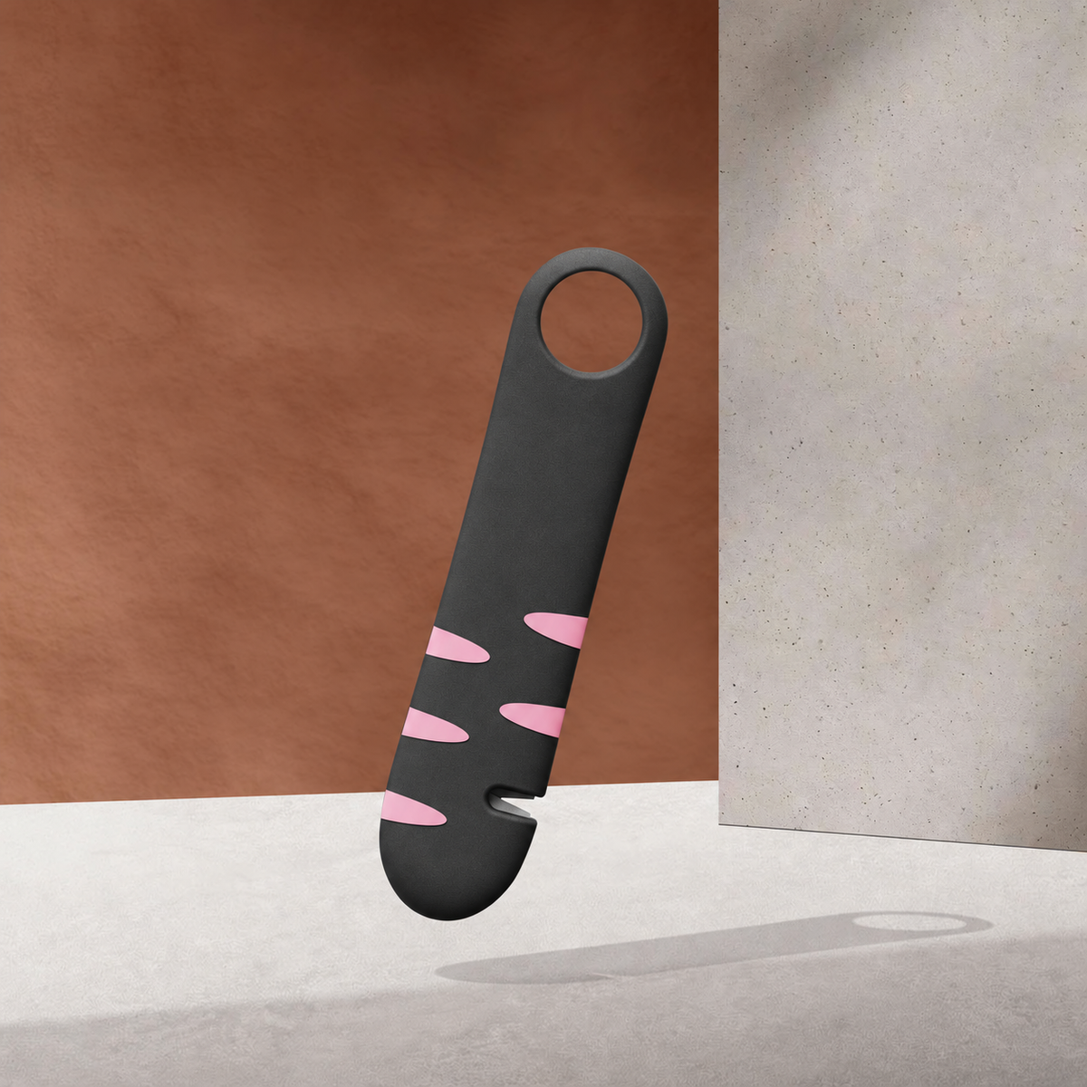 Cat-paw cutter reverse view